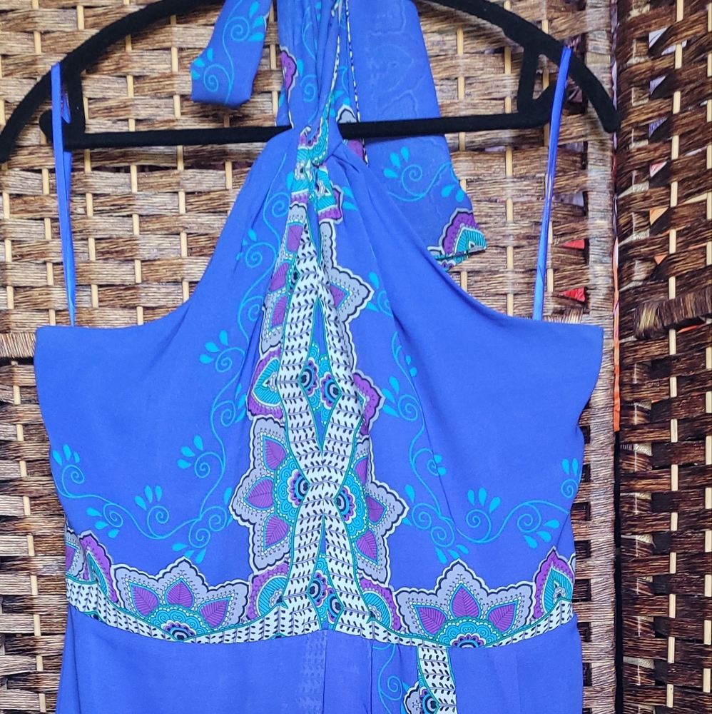 XL Le Chateau Halter and faux wrap at the waist dress knee lenght - worn once
